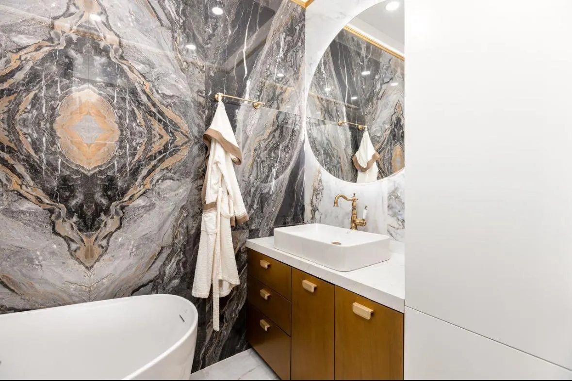 Квартира, 5-комн., 240 м², Nino Zhvania St, 55