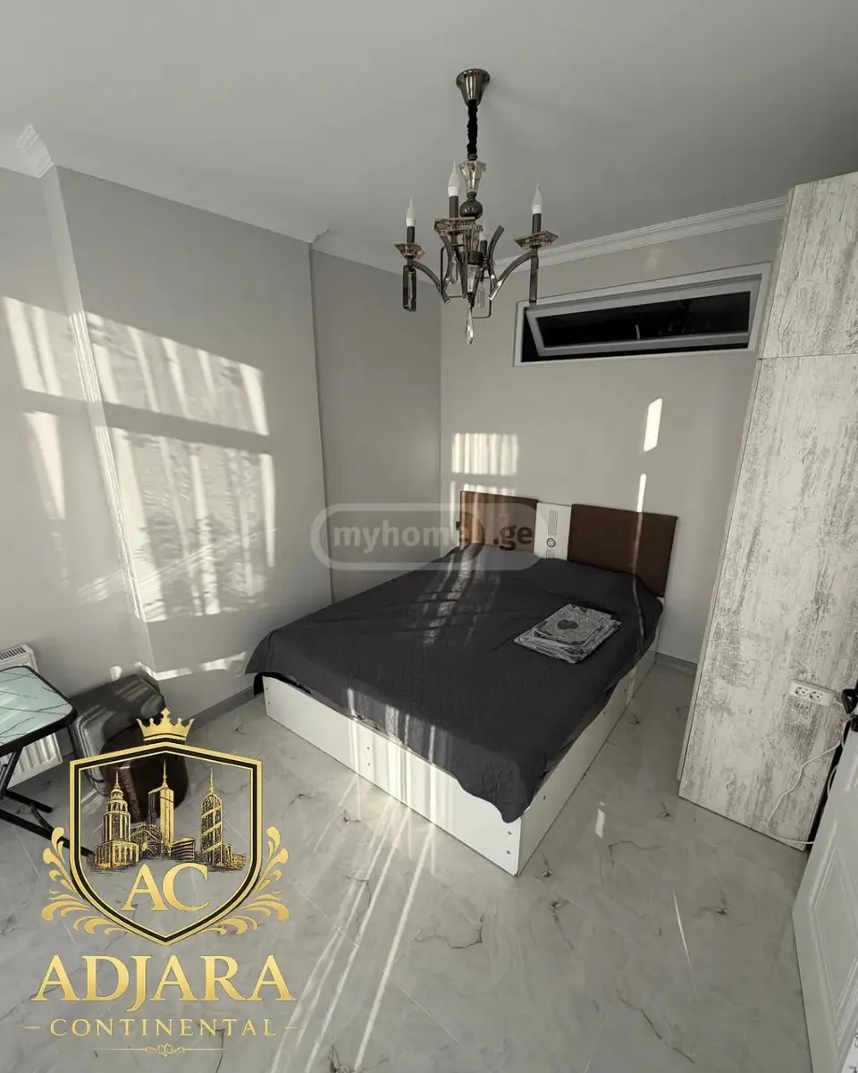 Квартира, 3-комн., 65 м²