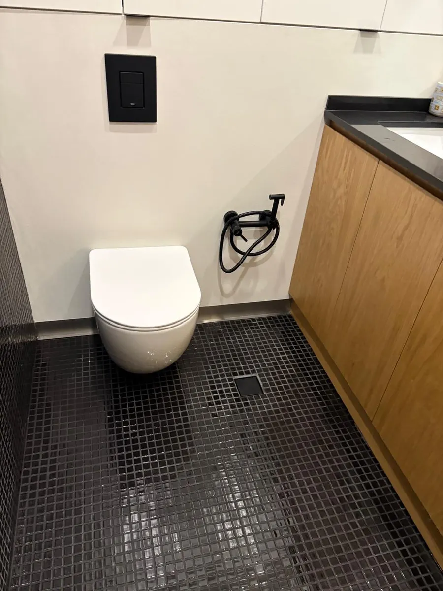 Apartment, 2-room, 80 m²