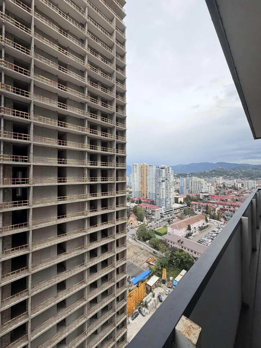 Квартира, 3-комн., 84 м², Intourist Residence