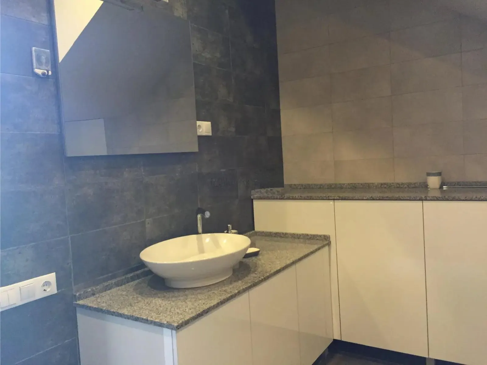 House, 7-room, 355 m²