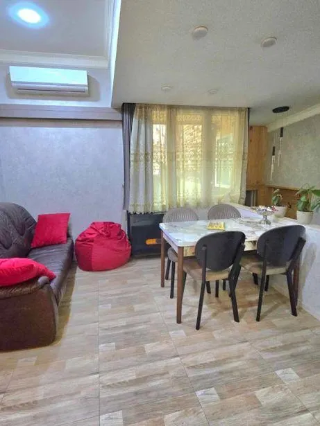 Квартира, 3-комн., 45 м²