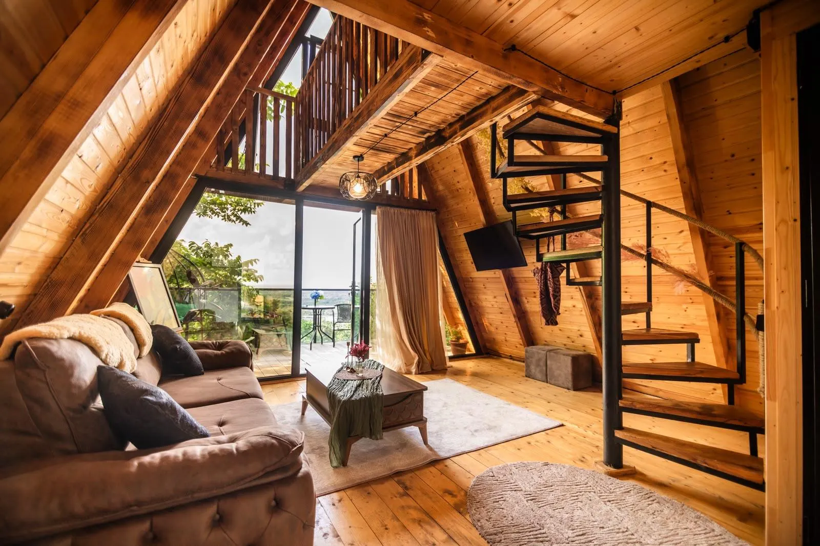 House, 2-room, 40 m²