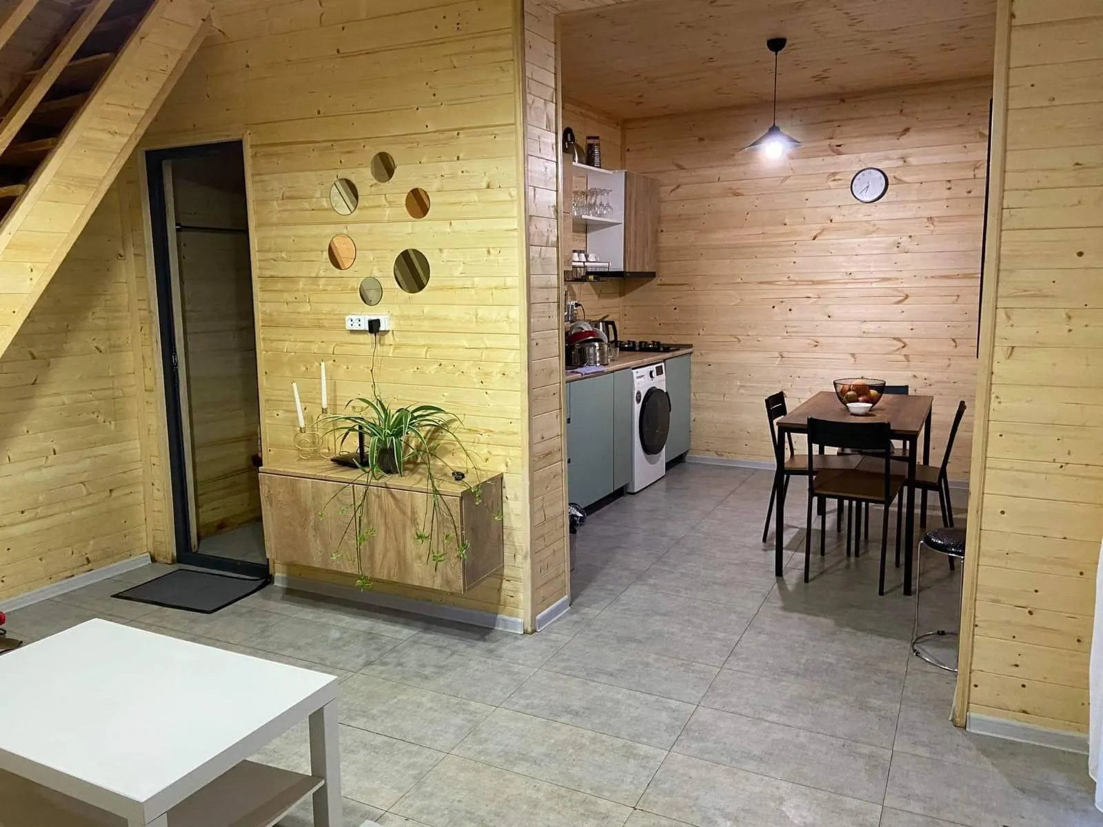 Дом, 4-комн., 105 м²