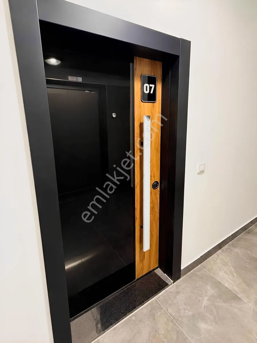 Apartment, 2-room, 55 m²