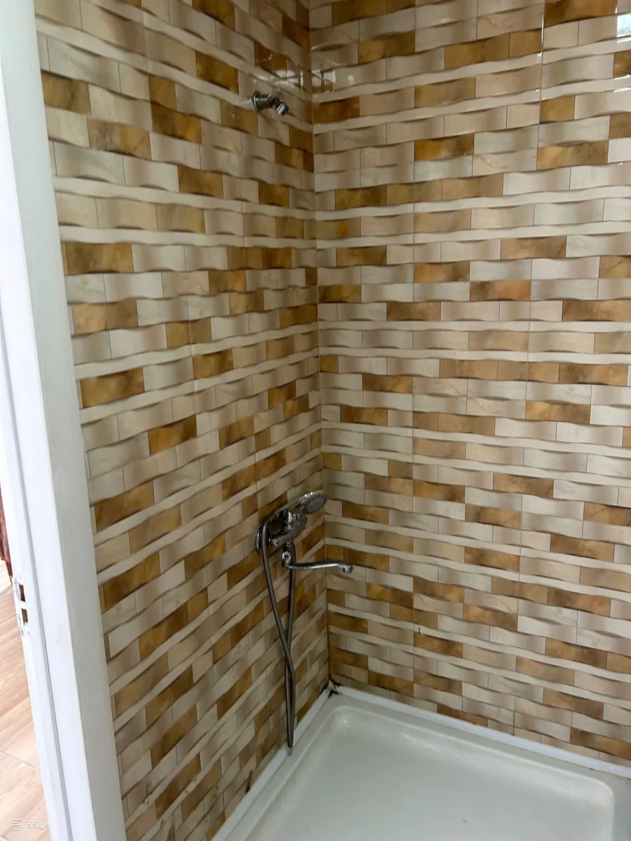 Квартира, 2-комн., 65 м², Aleksi Gobronidze St, 11