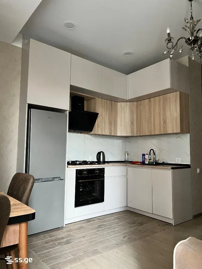 Квартира, 3-комн., 56 м²