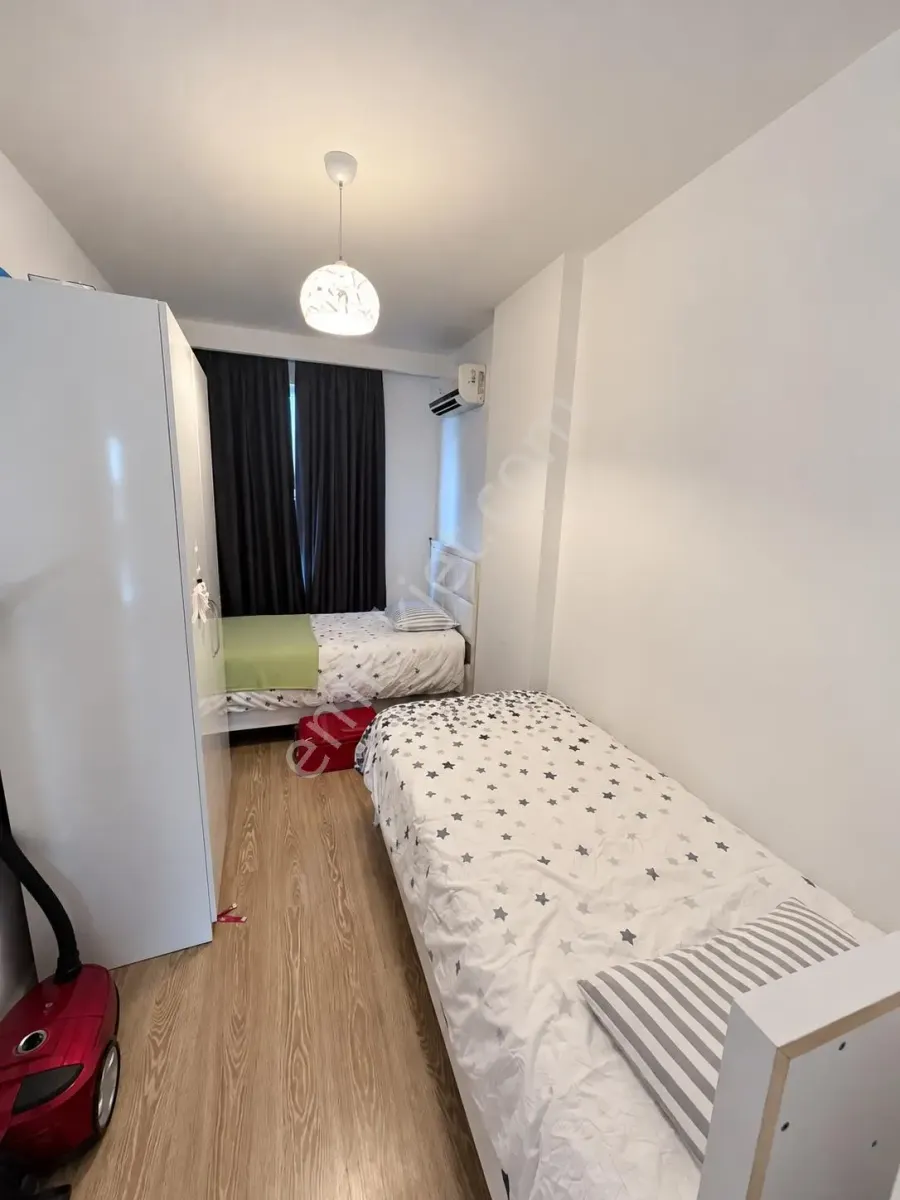 Apartment, 4-room, 130 m²