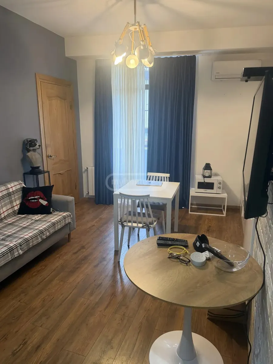 Apartment, 2-room, 55 m²
