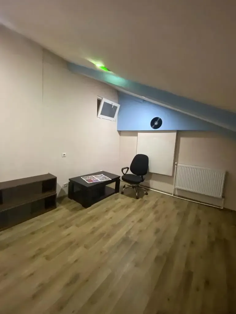 Квартира, 5-комн., 160 м²