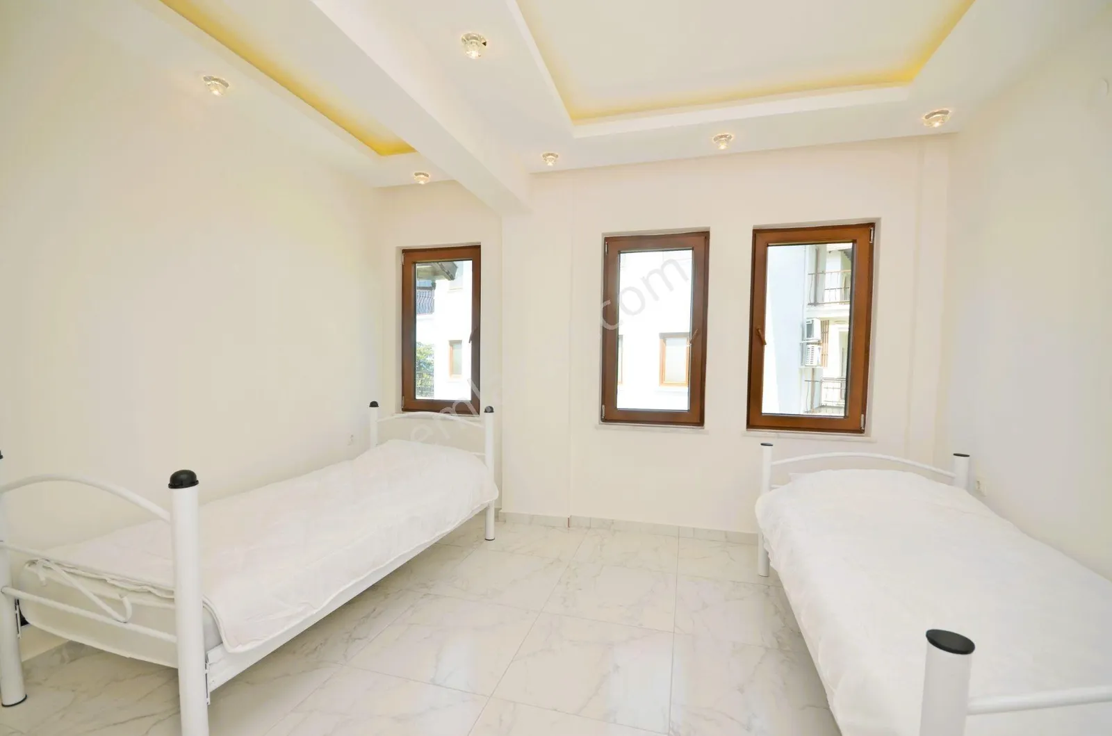Apartment, 3-room, 105 m²