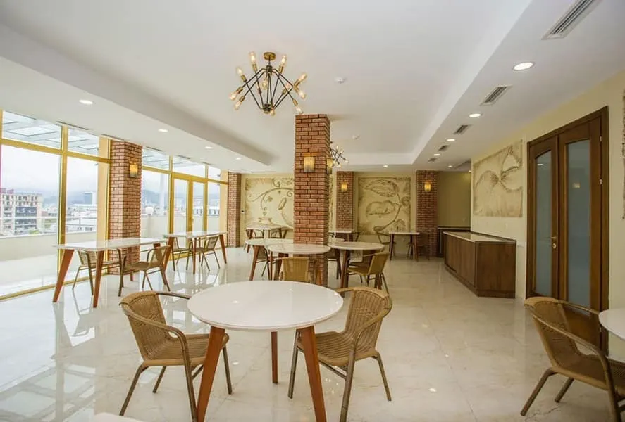 Apartment, 2400 m²