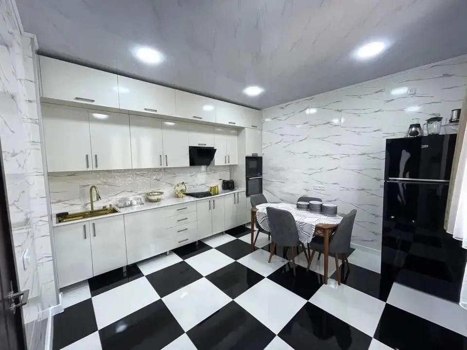 Дом, 3-комн., 80 м²