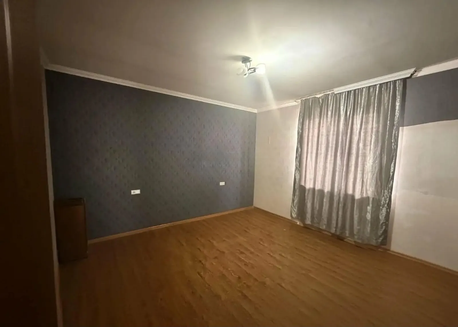 Дом, 10-комн., 550 м²