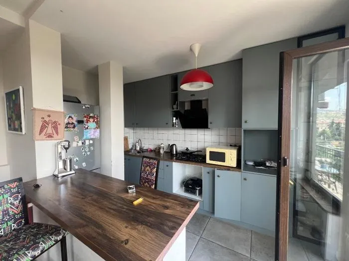 Квартира, 4-комн., 137 м²