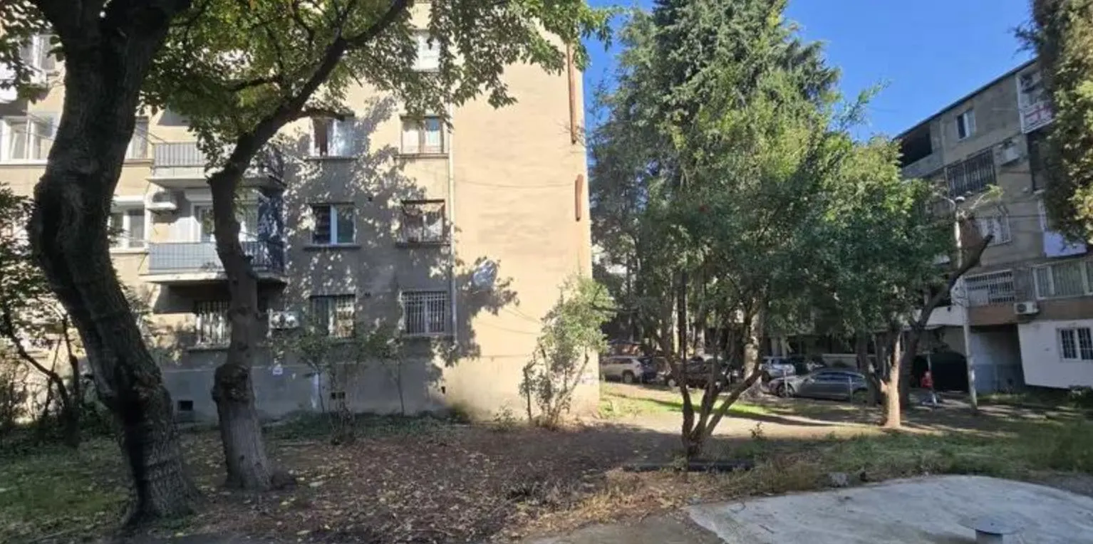 Квартира, 3-комн., 138.1 м²