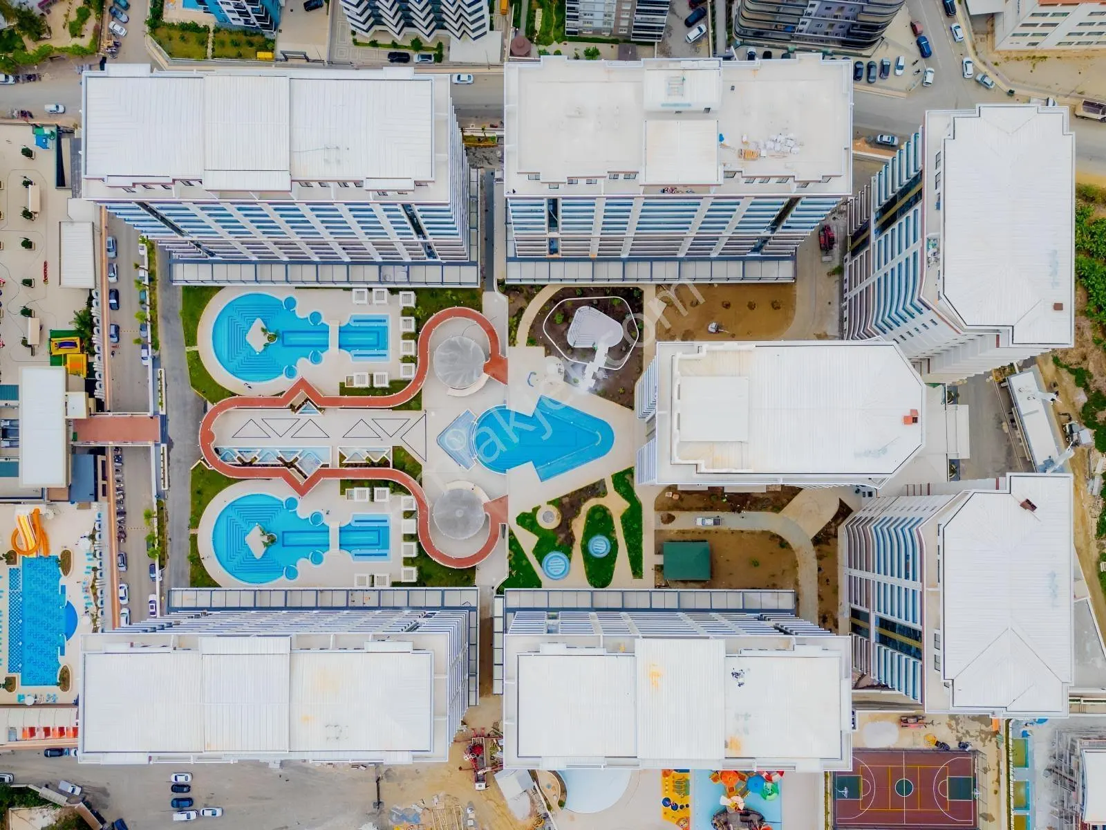 Apartment, 4-room, 220 m²