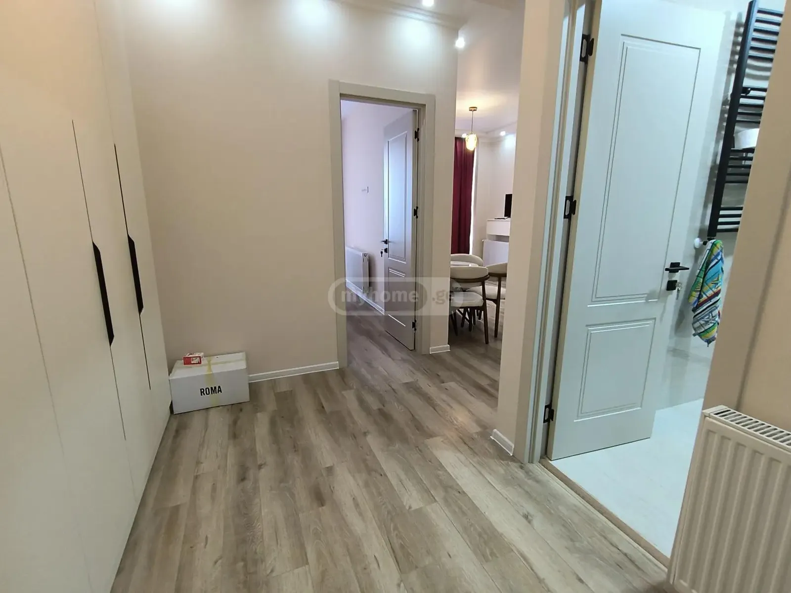 Квартира, 3-комн., 70 м²