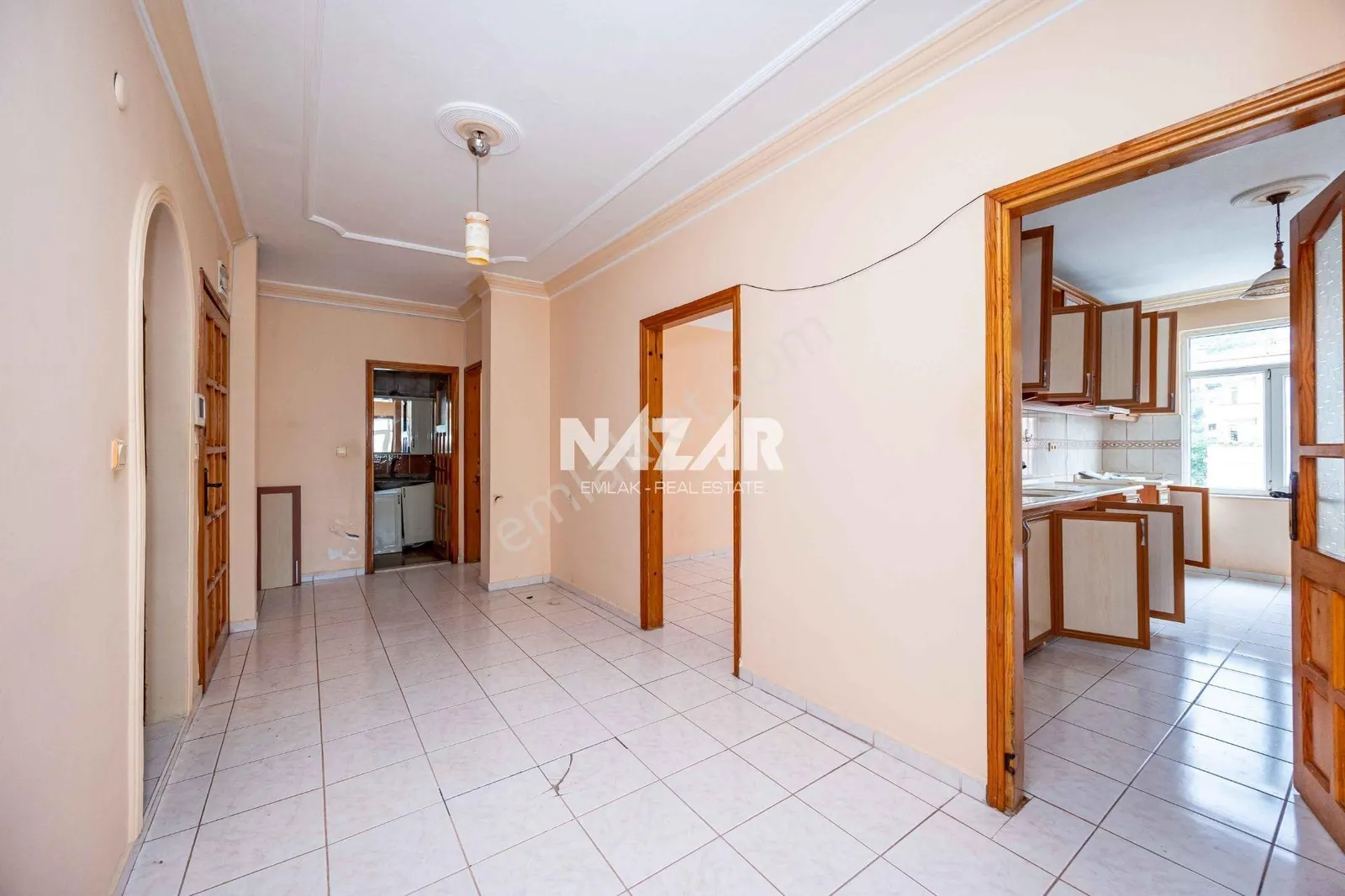 Apartment, 4-room, 160 m²