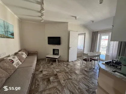 Квартира, 3-комн., 72 м²