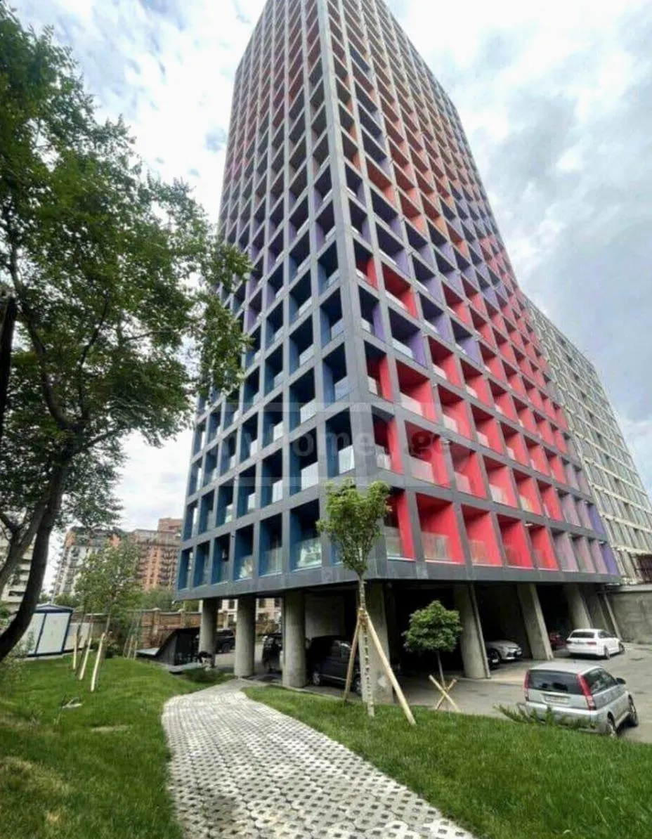 Квартира, 3-комн., 80 м²