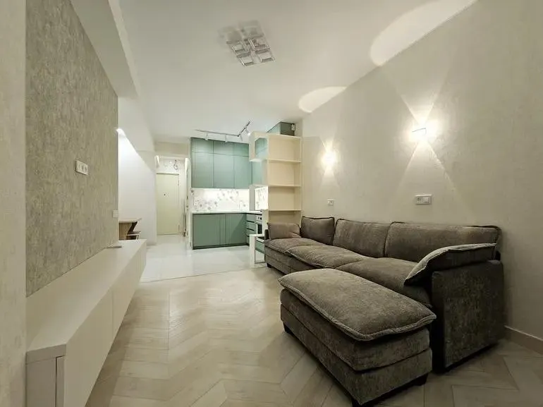 ბინა, 3-ოთახიანი, 63 მ², Valentina Tofuridze St, 6b