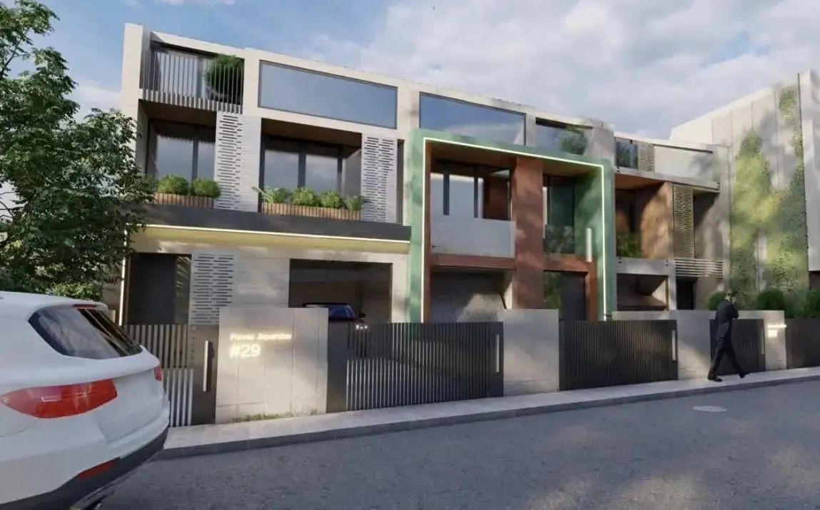 Дом, 6-комн., 320 м²