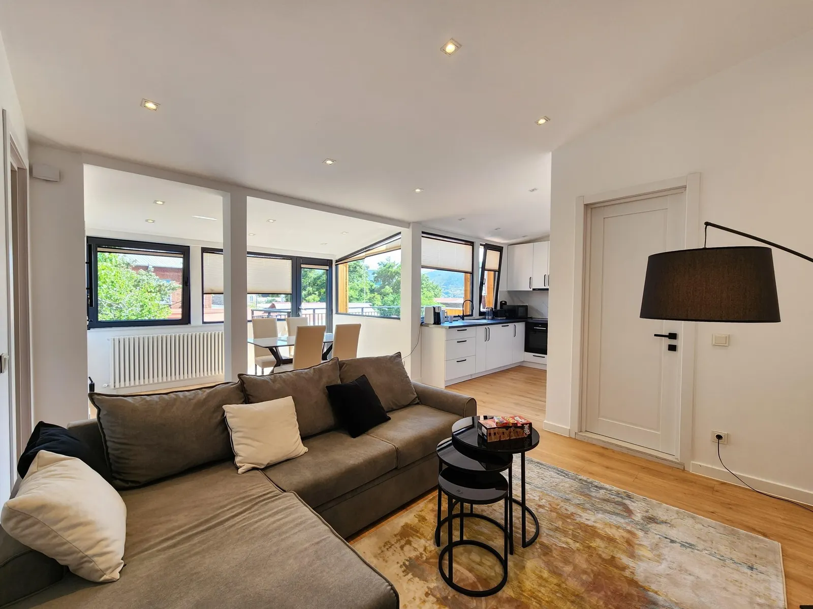 Квартира, 5-комн., 138 м²
