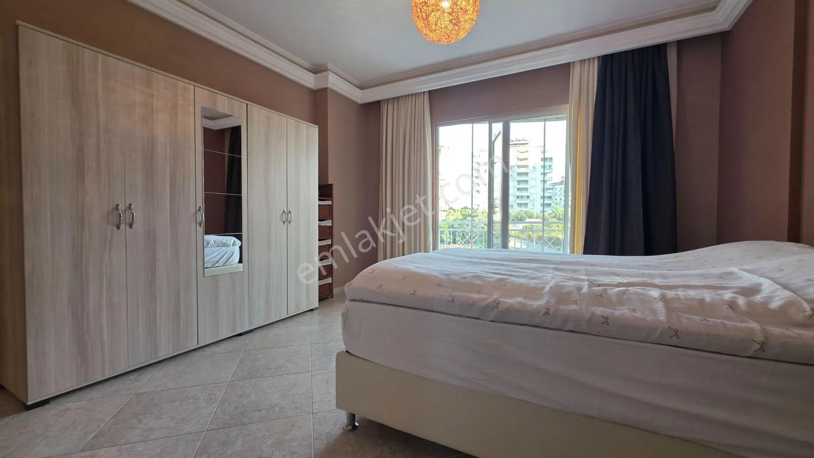 Apartment, 3-room, 110 m²