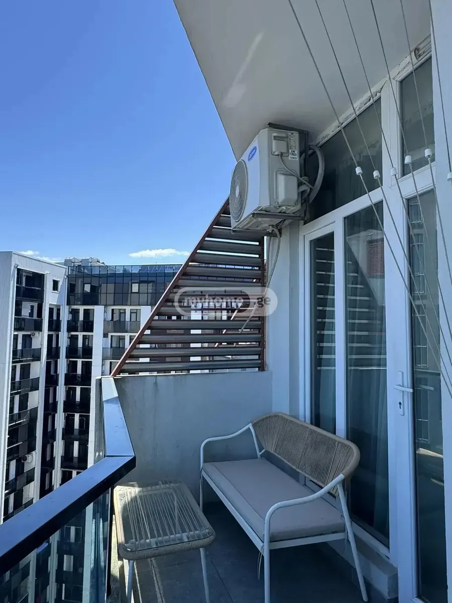 Apartment, 3-room, 60 m², Bat Towers