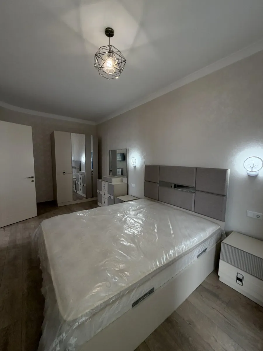 Квартира, 3-комн., 84 м², Intourist Residence