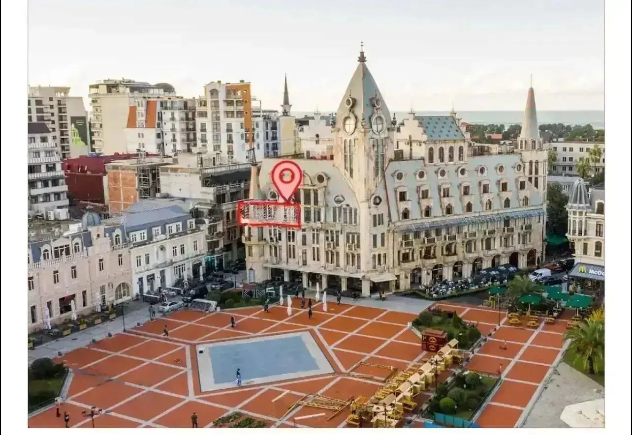 Квартира, 3-комн., 115 м²