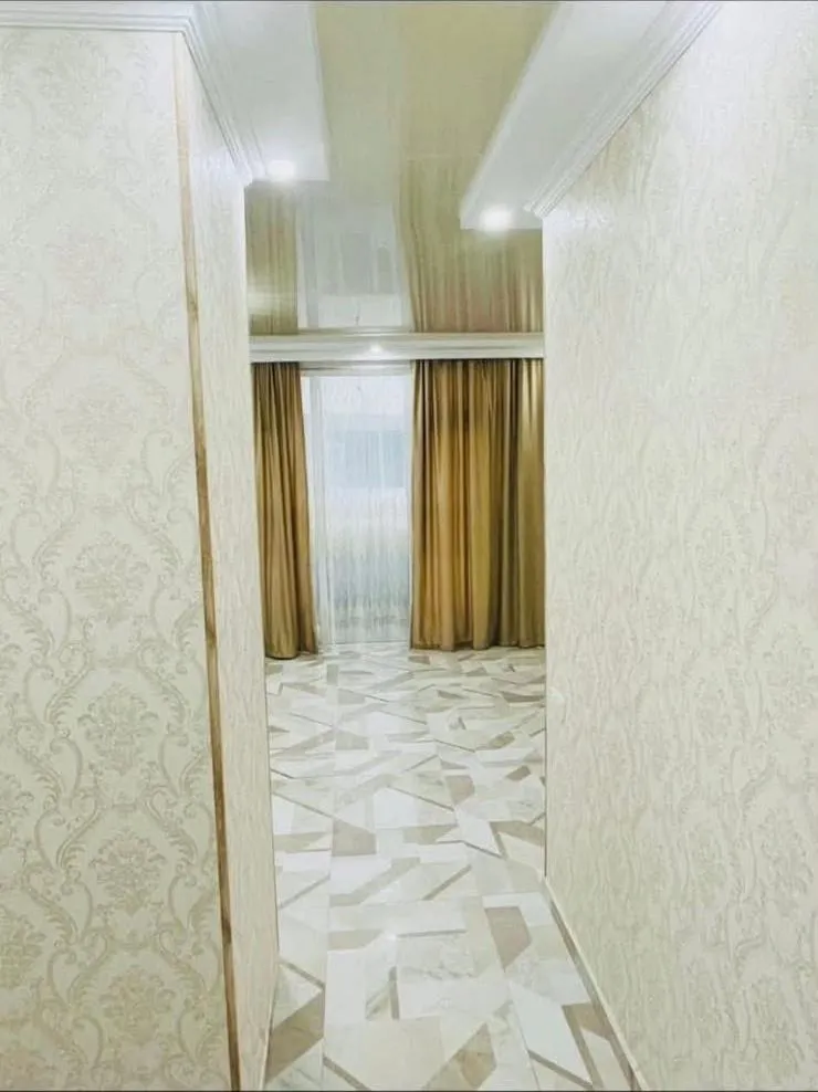 Квартира, 3-комн., 72 м²