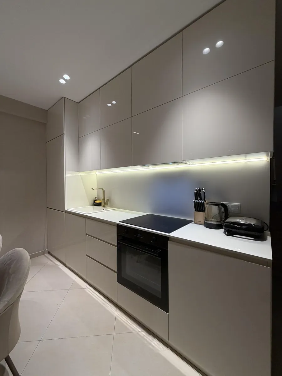 House, 4-room, 400 m²