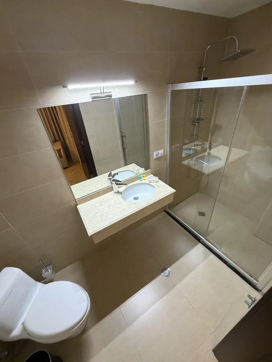 House, 4-room, 400 m²