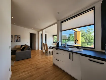 Квартира, 5-комн., 138 м²