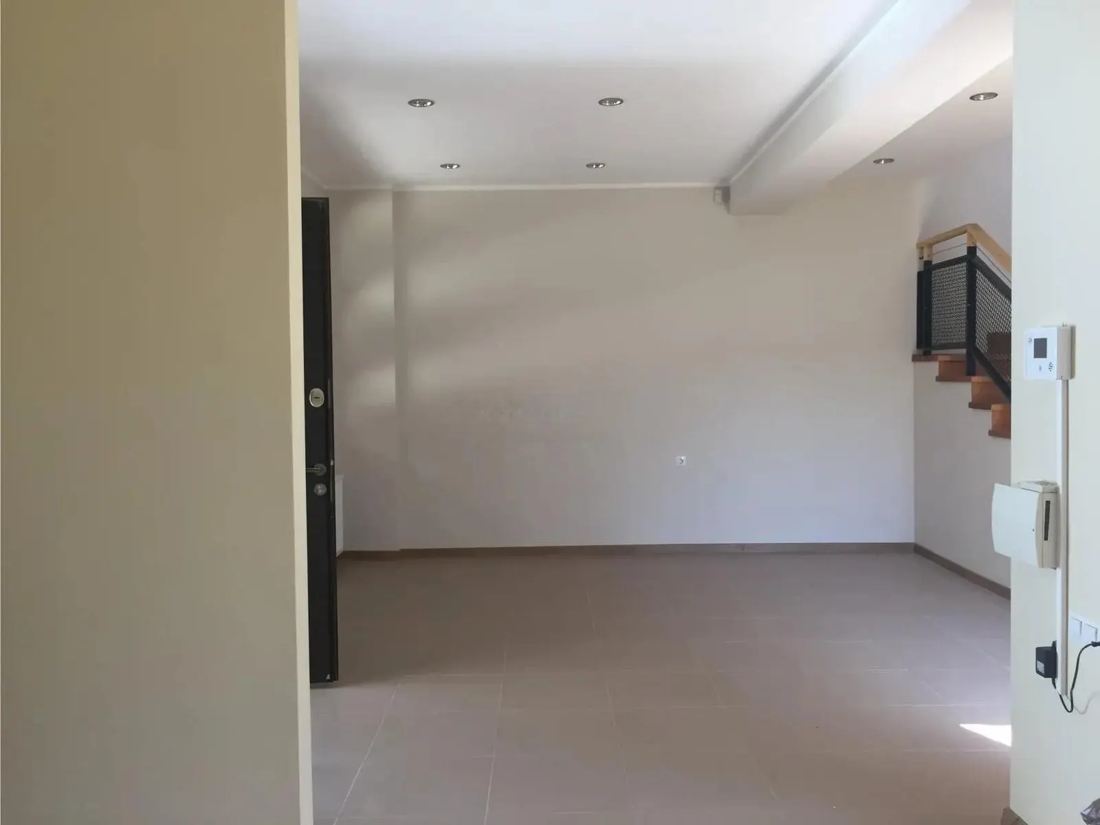 House, 7-room, 355 m²