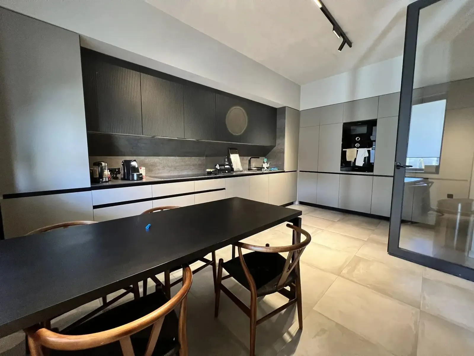 House, 7-room, 518 m²