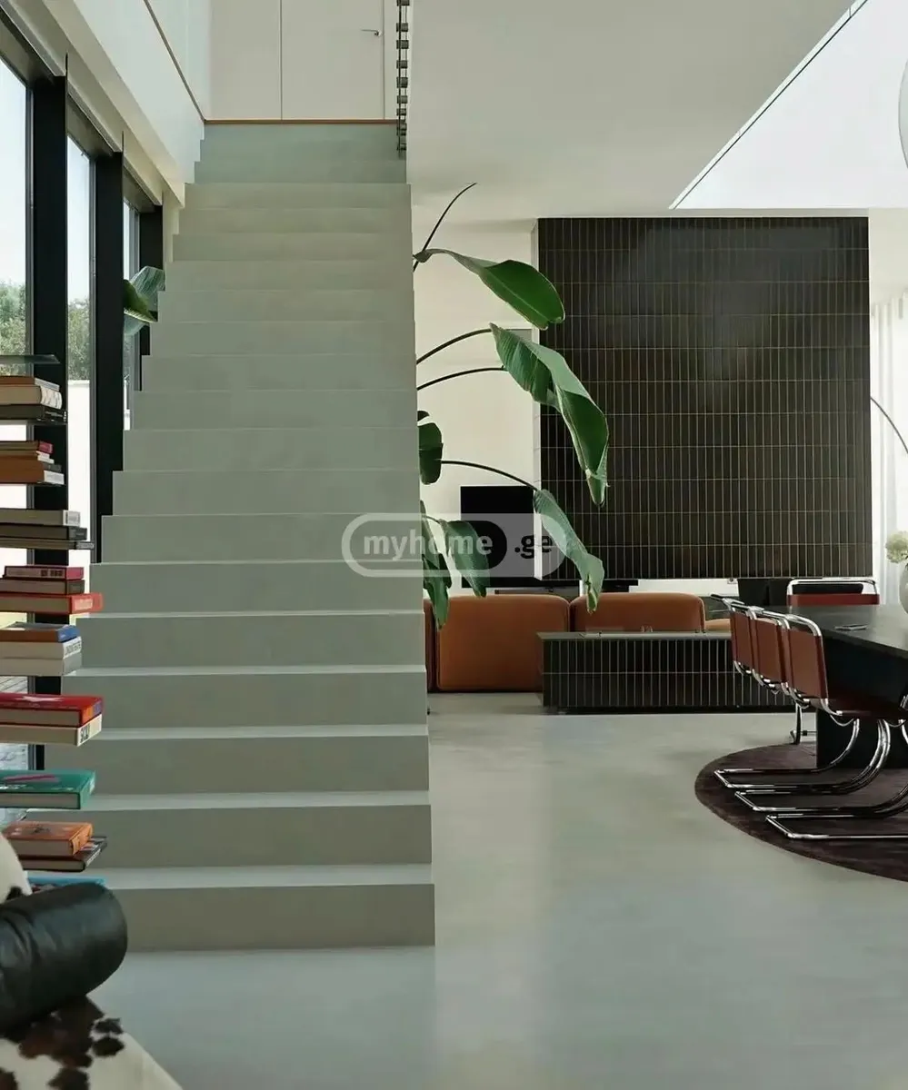 Дом, 8-комн., 1500 м²