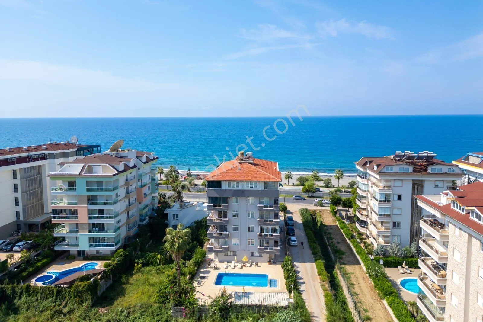 Apartment, 2-room, 60 m²
