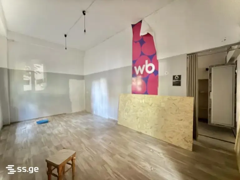 Квартира, 3-комн., 60 м²