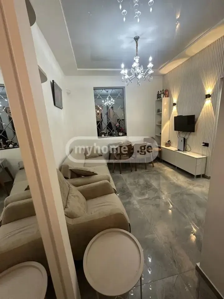 House, 2-room, 55 m²