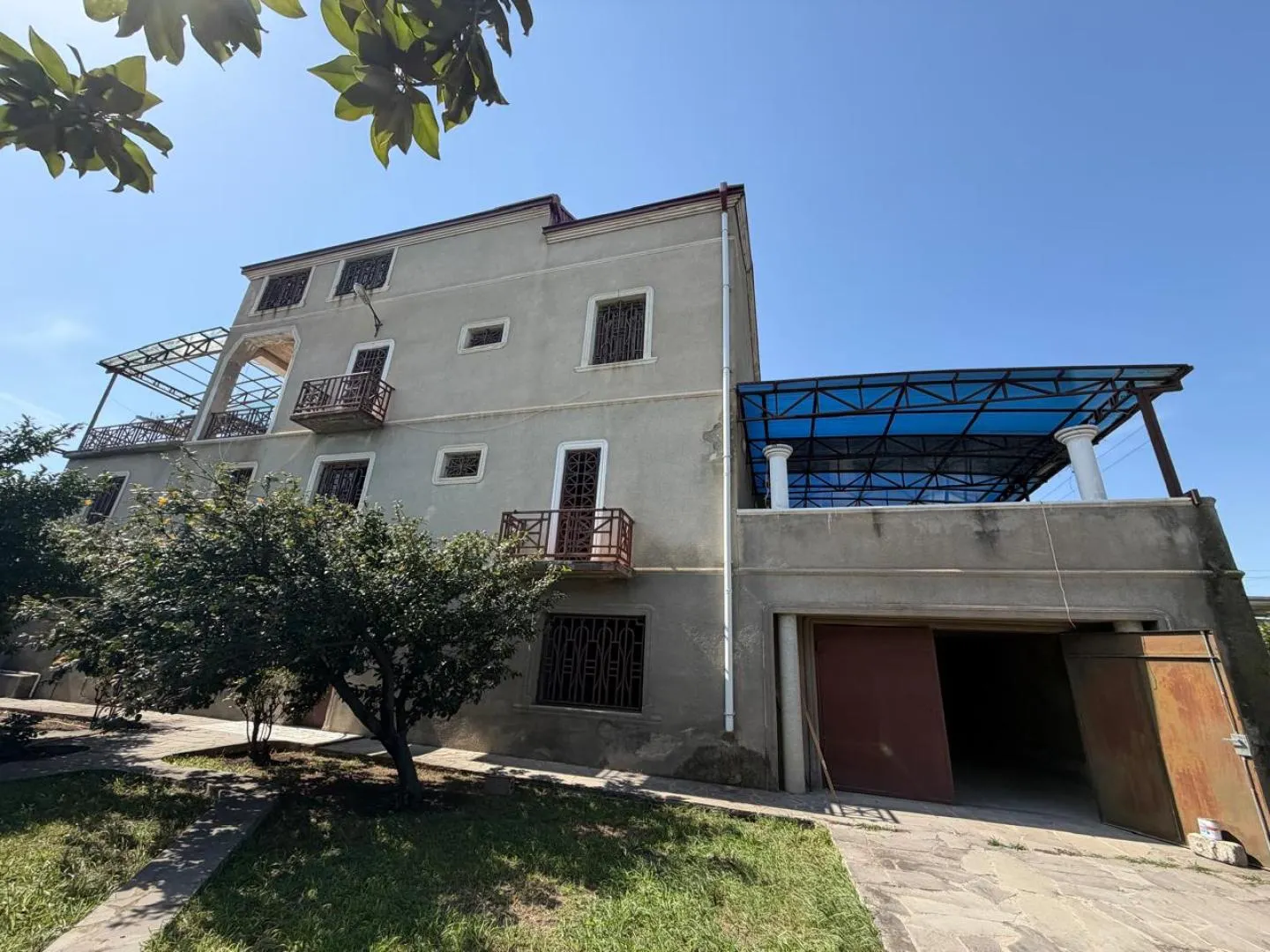 House, 17-room, 800 m²