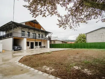 House, 10-room, 390 m²