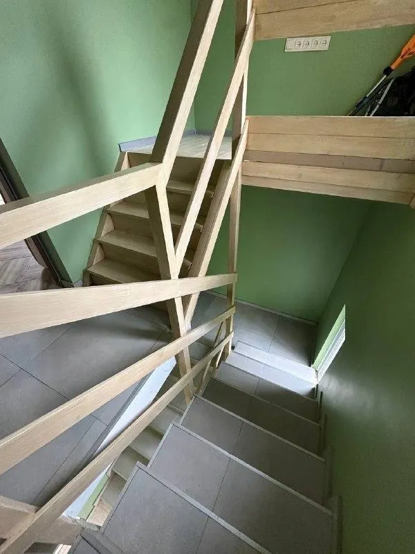 Дом, 3-комн., 2640 м²