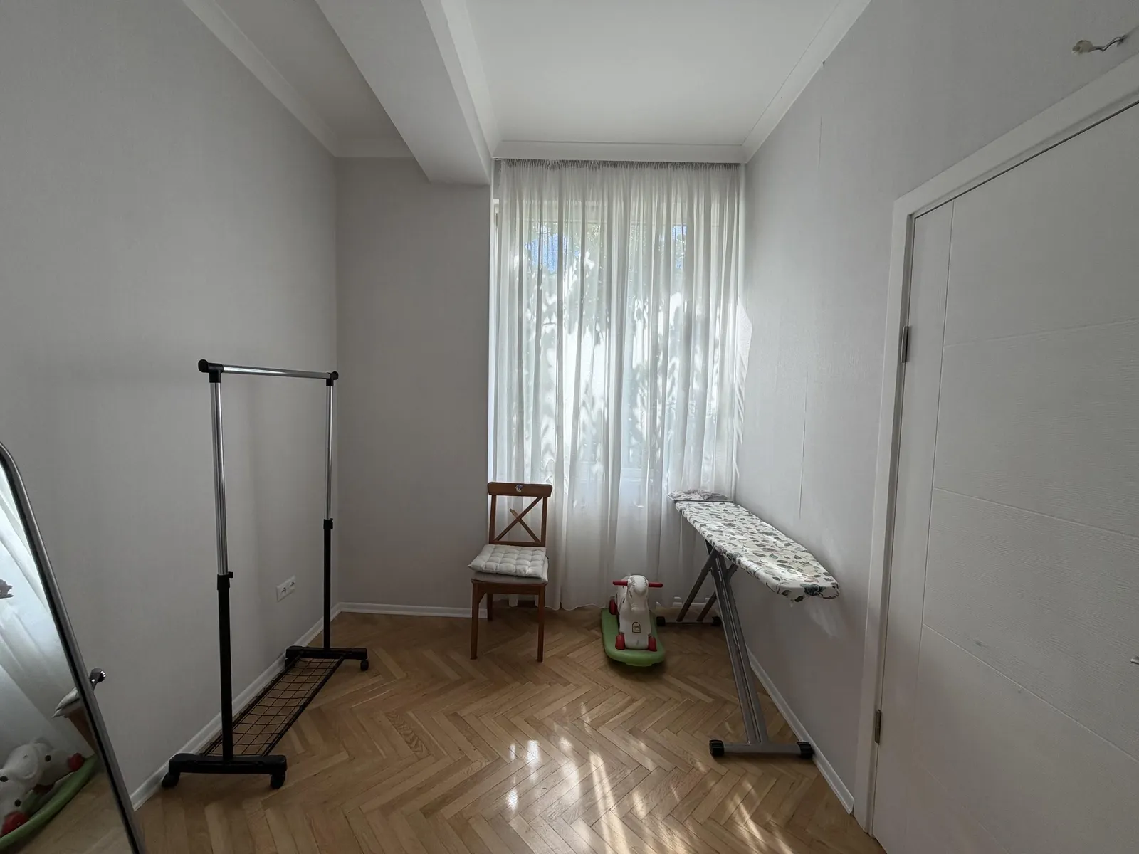 Квартира, 3-комн., 120 м²
