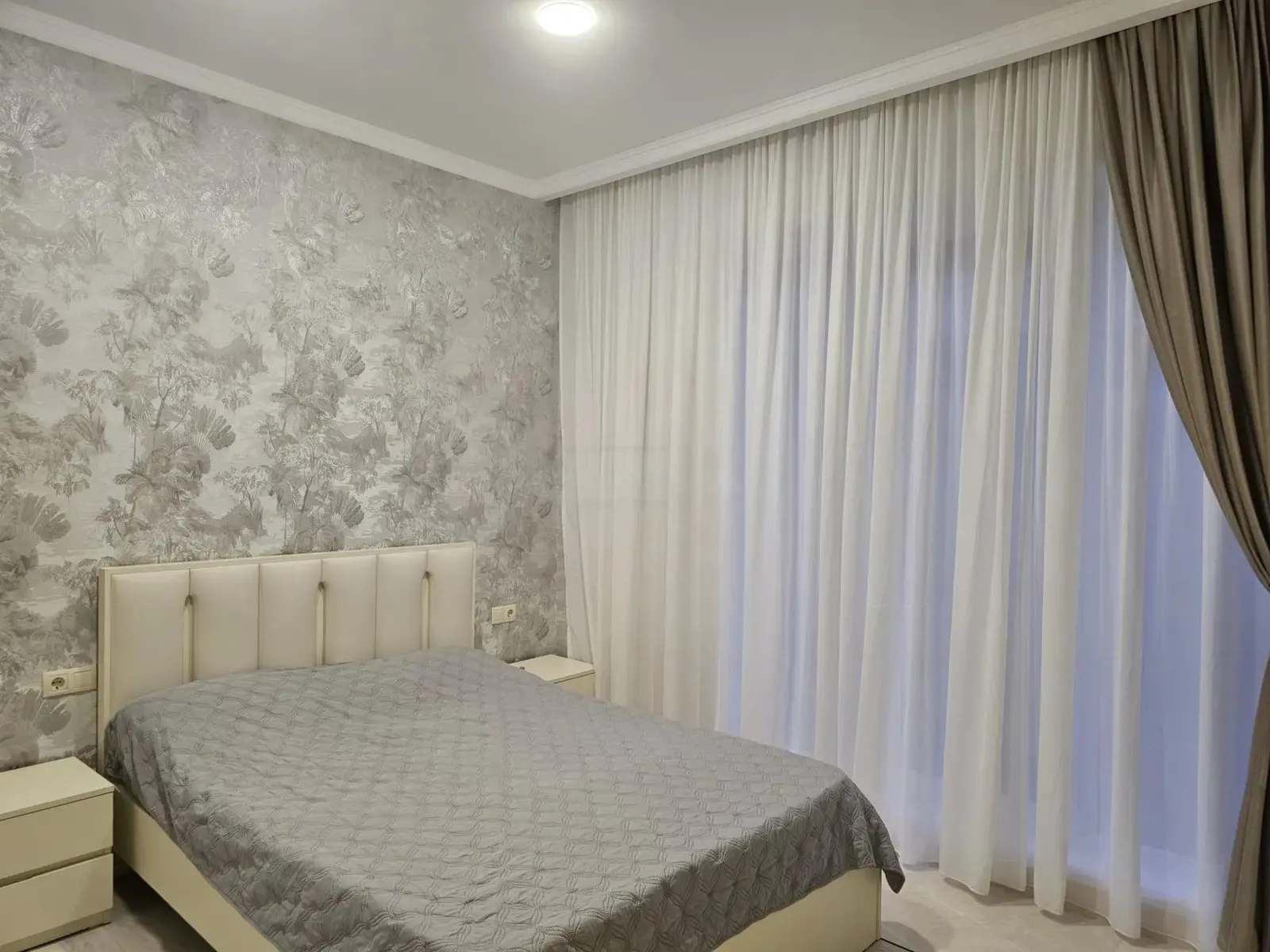 House, 5-room, 170 m²
