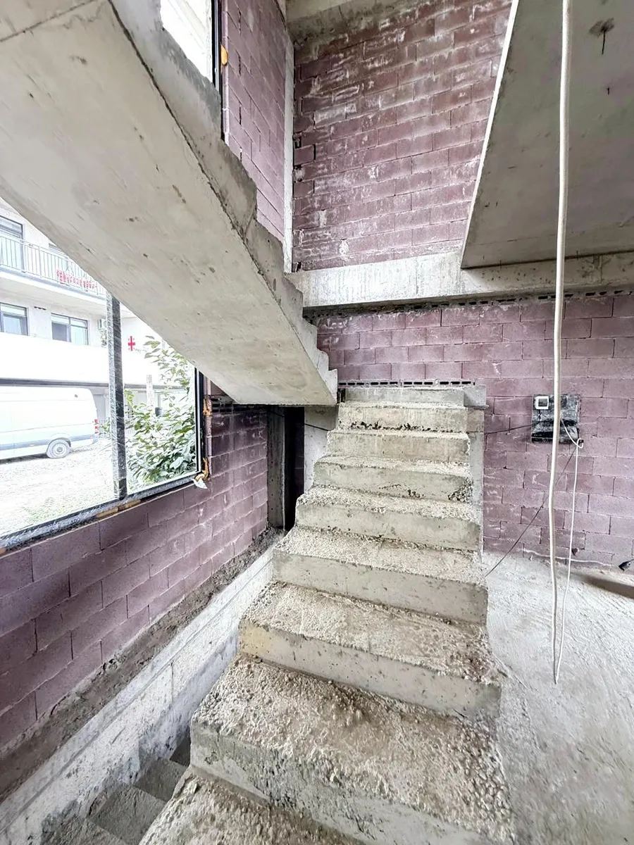 Дом, 5-комн., 360 м²