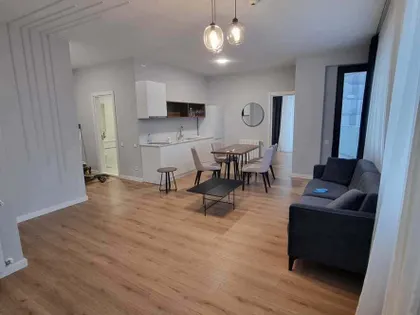 Apartment, 3-room, 121 m²