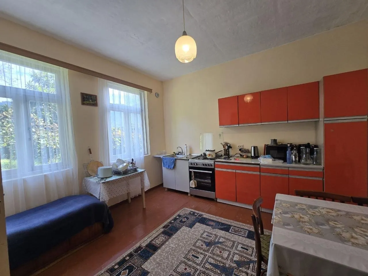 House, 5-room, 340 m²